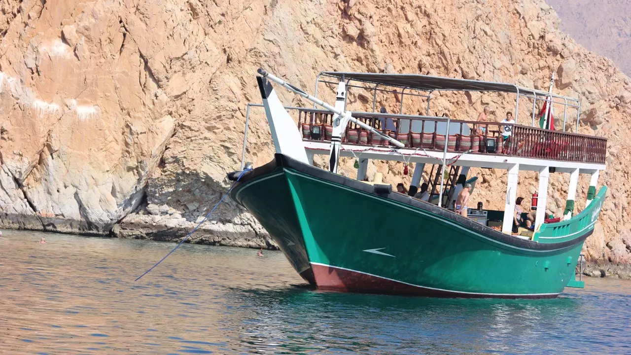 Морской круиз по восточному побережью – Мусандам