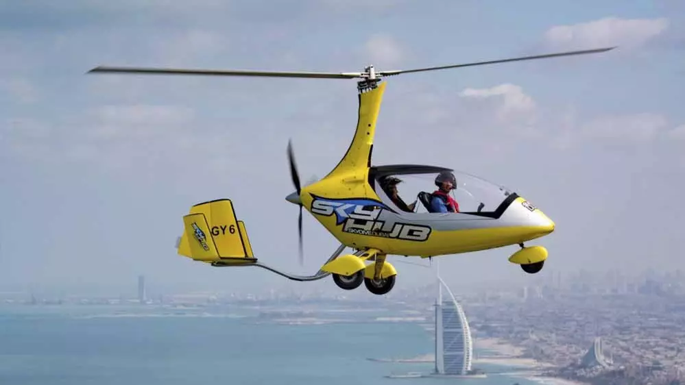 Gyrocopter Flight in Dubai - Photo 4