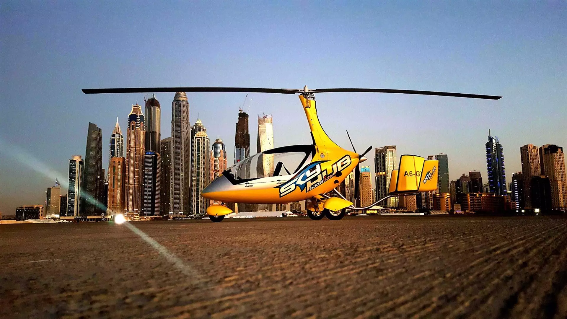 Gyrocopter Flight in Dubai - Photo 6