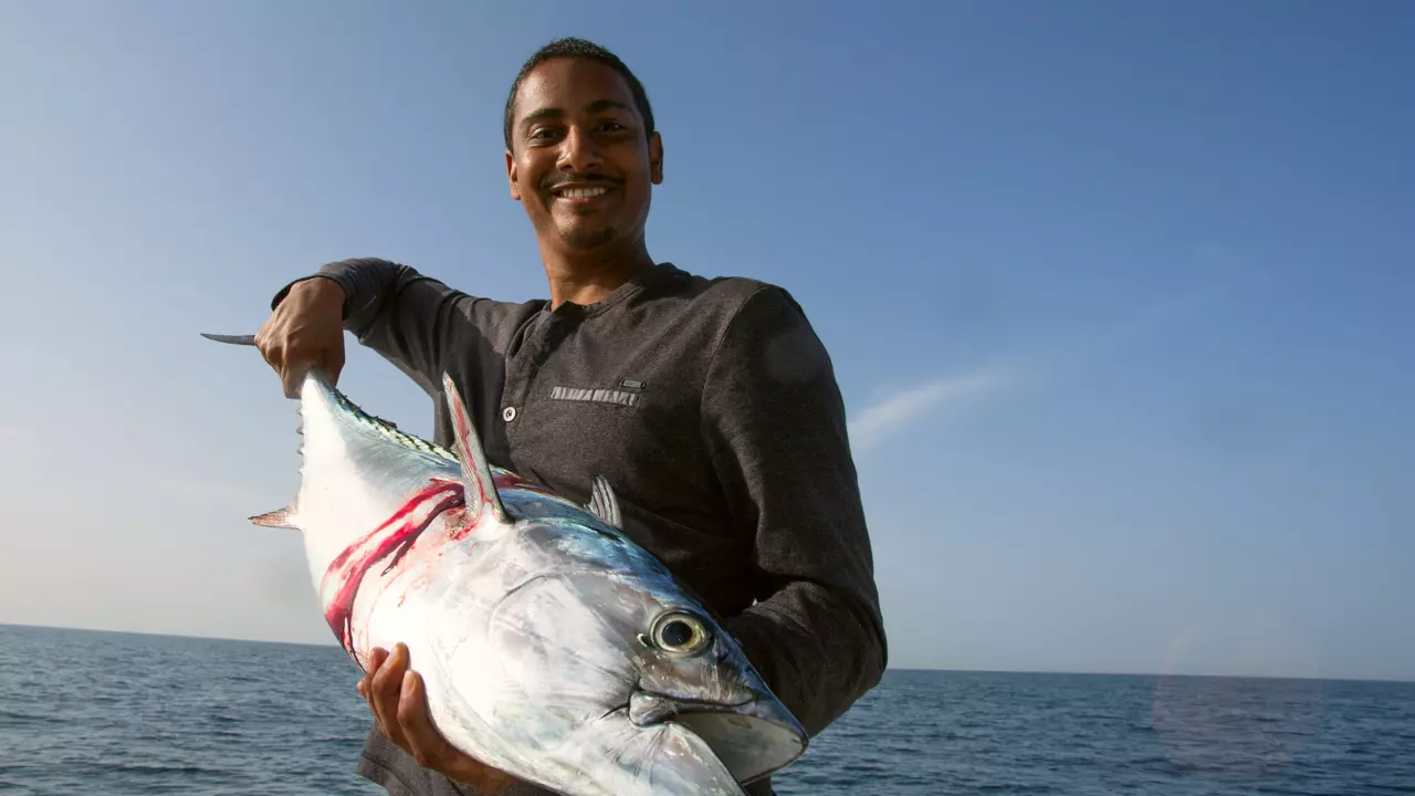 Deep Sea Fishing in Abu Dhabi - Photo 2