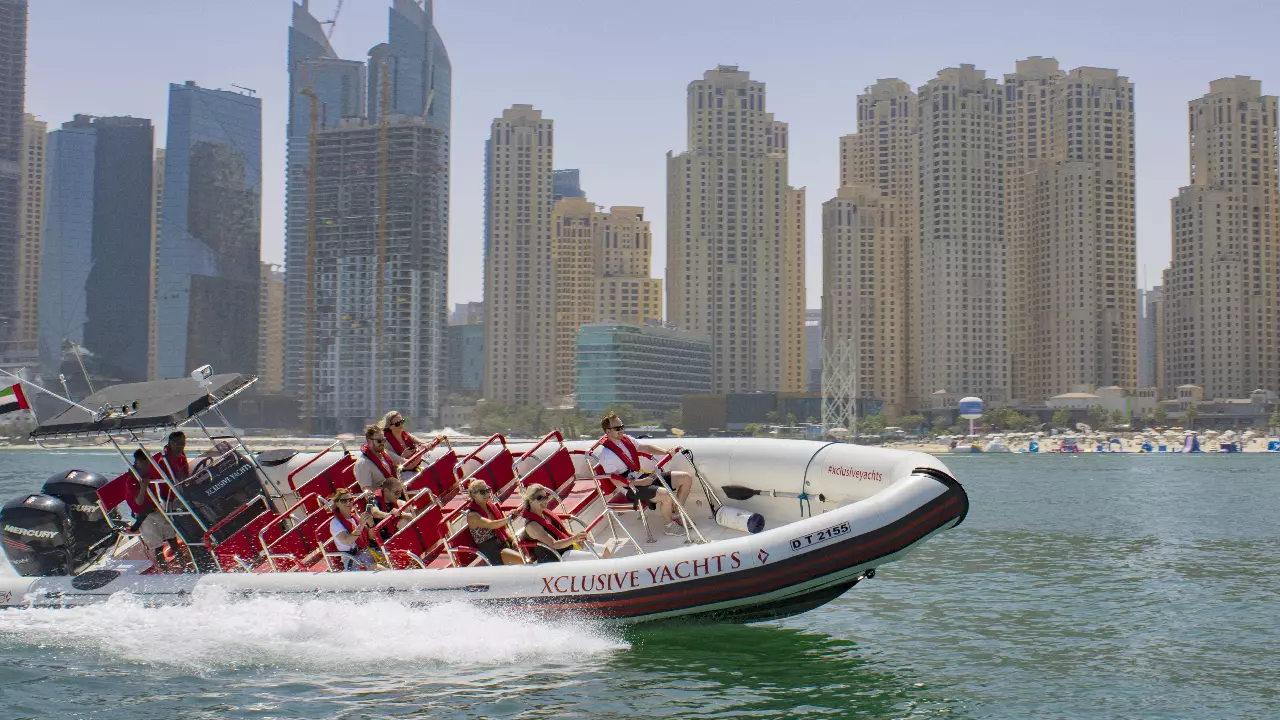 Speed Boat Tour Dubai - Photo 21