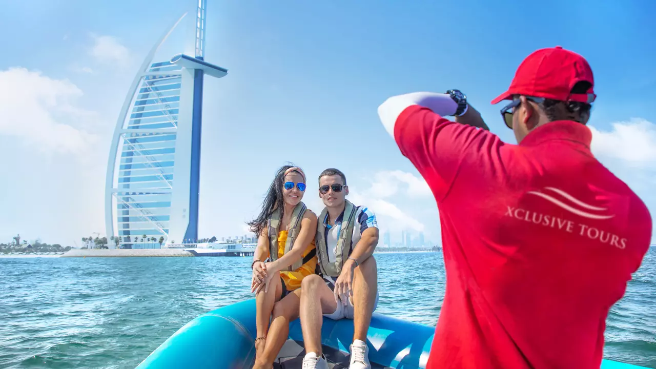 Speed Boat Tour Dubai - Photo 7