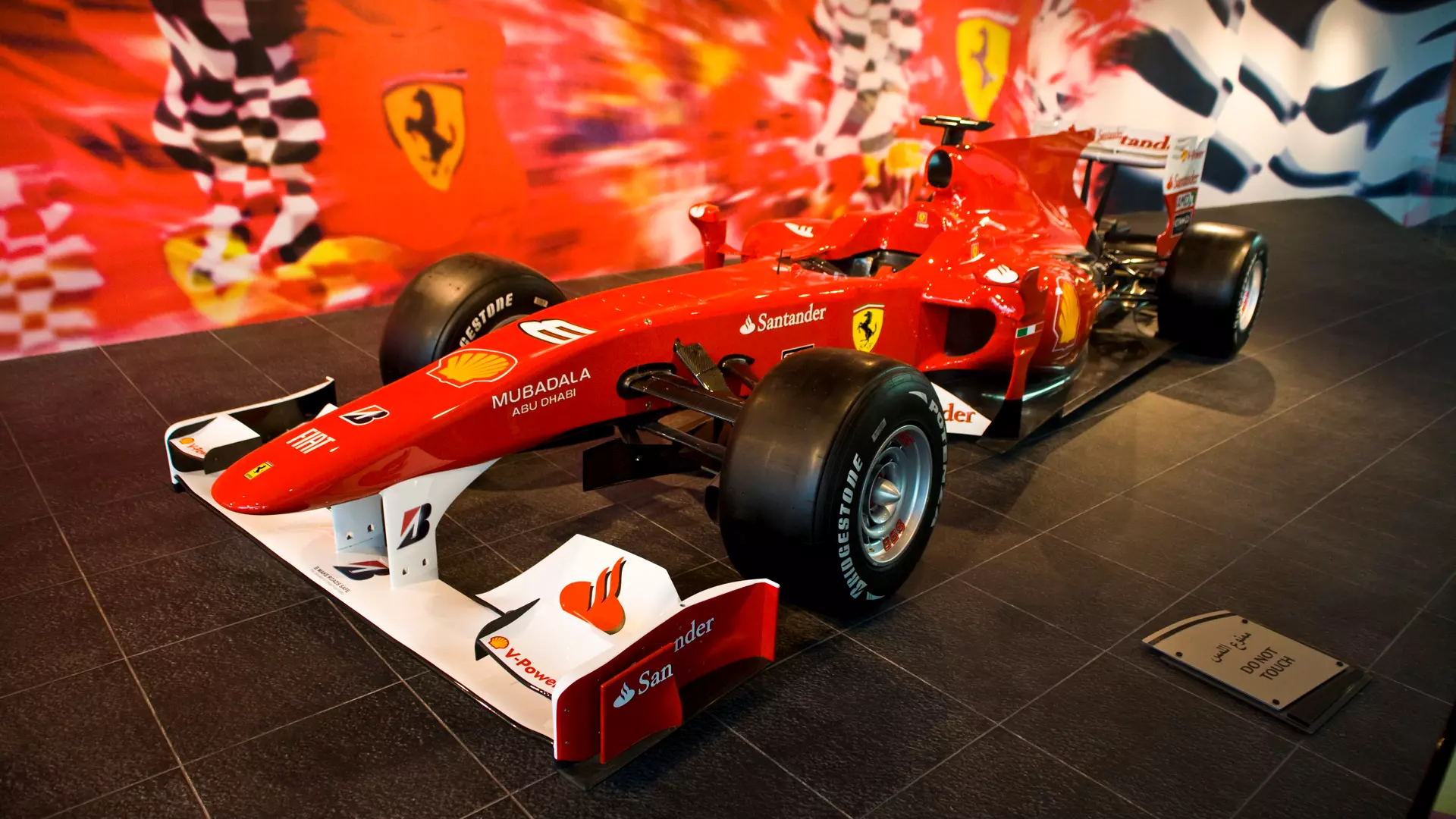 Yas Island Multi Day, Multi Park Ticket (Ferrari, Warner, Yas & Seaworld) - Photo 30