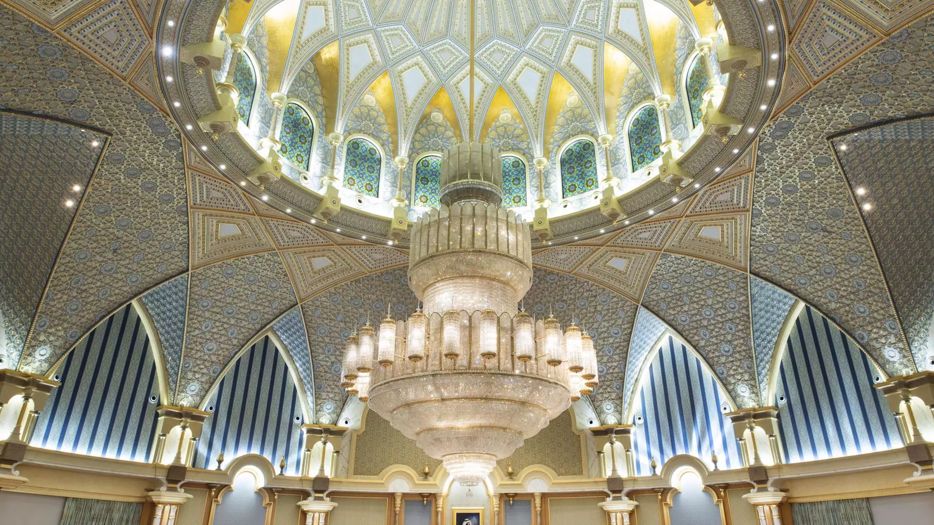 Qasr Al Watan, Royal Palace - Photo 14