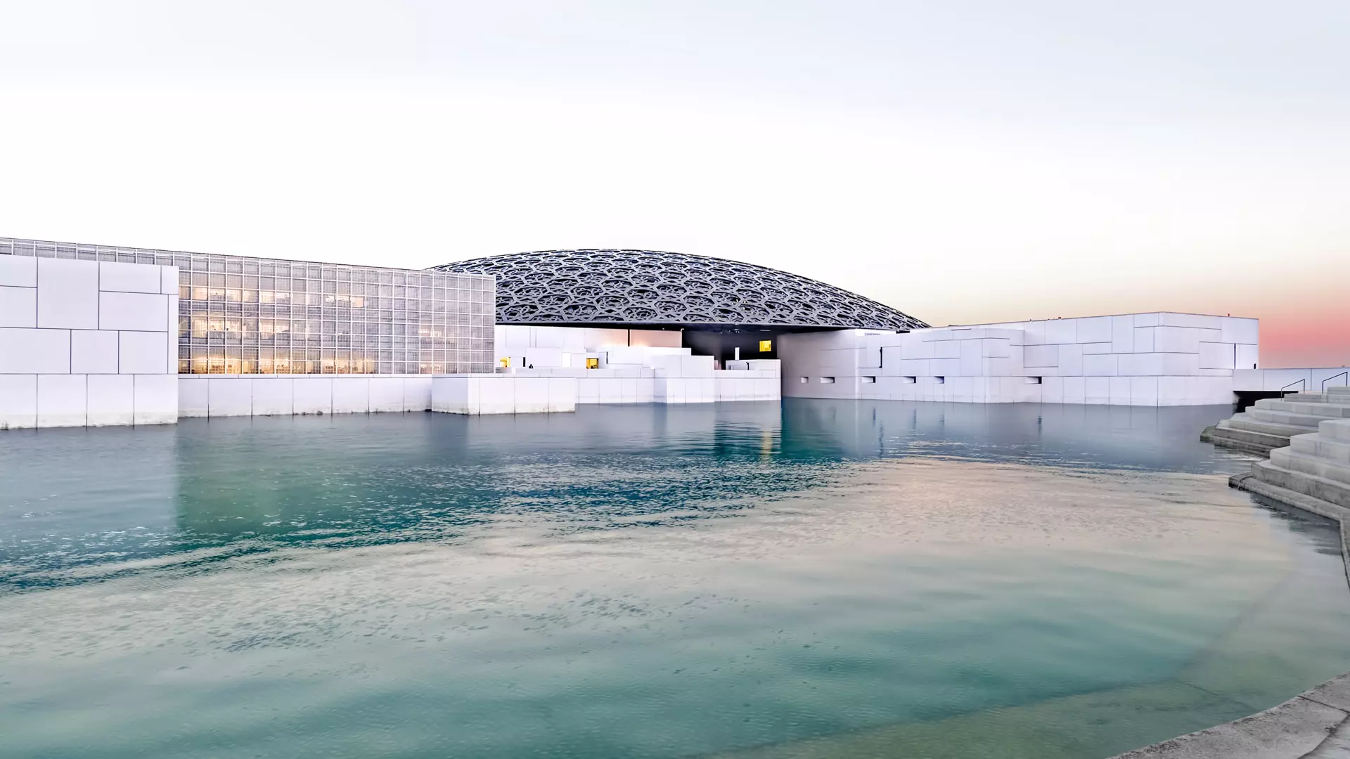 Louvre Museum Abu Dhabi - Photo 26