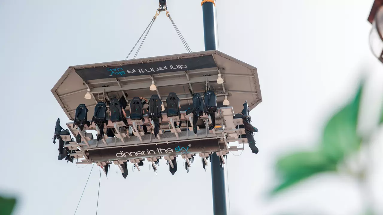 Dinner in the Sky