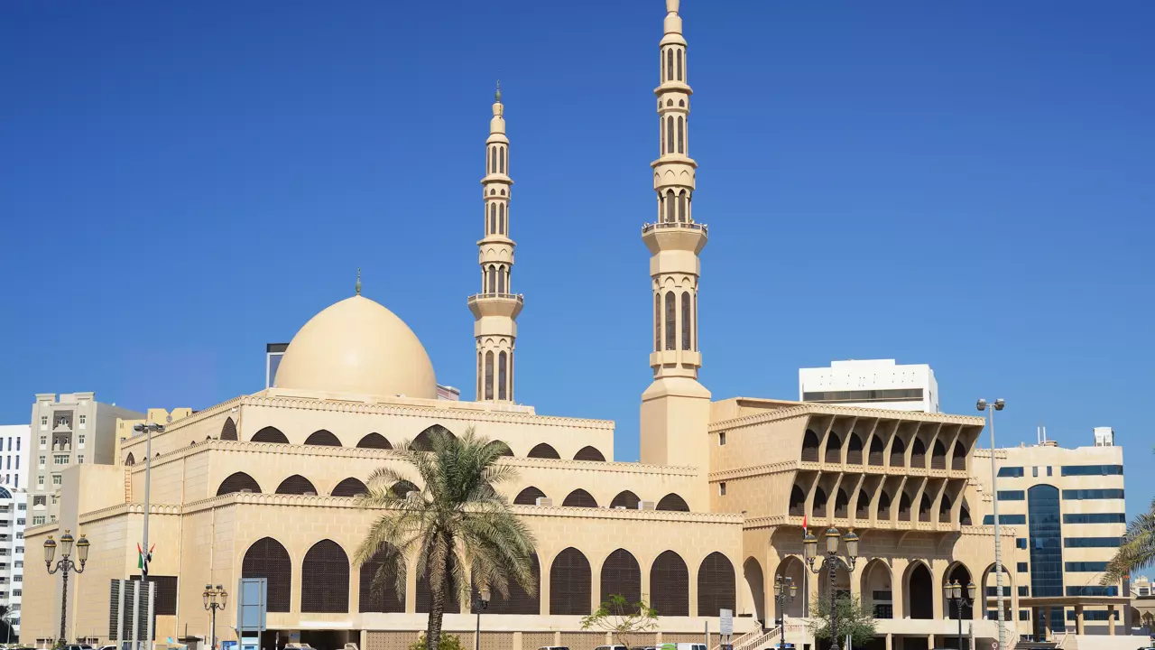 5 Emirates + Indian Ocean Tour - Photo 2