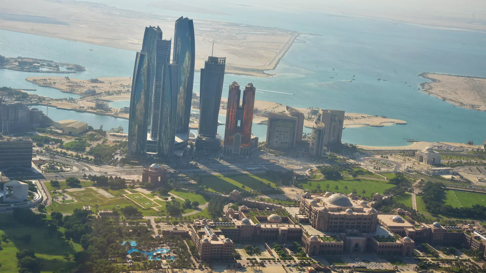 Helicopter Flight Abu Dhabi - Photo 35