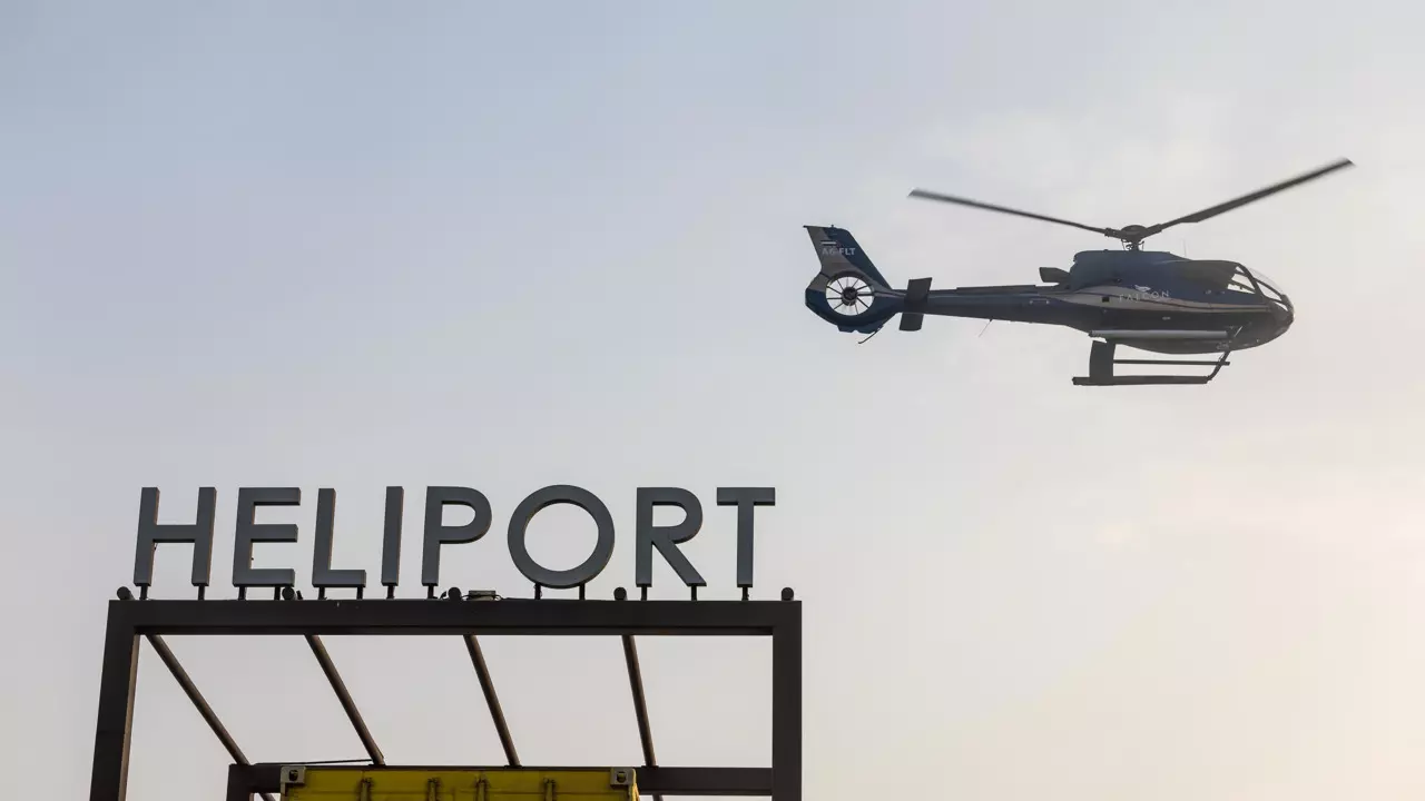 Helicopter Flight Abu Dhabi - Photo 13