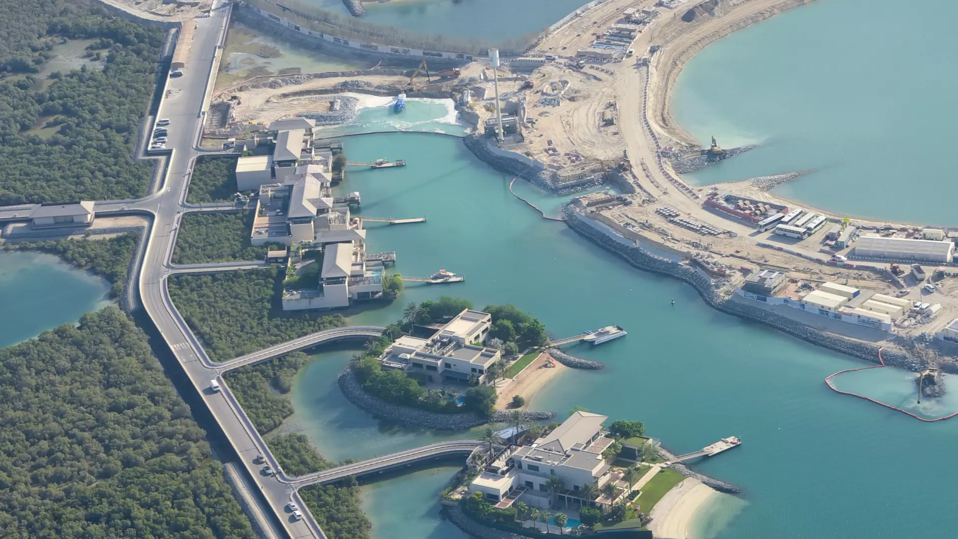 Helicopter Flight Abu Dhabi - Photo 41