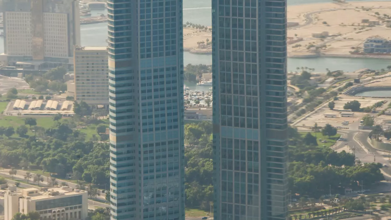 Helicopter Flight Abu Dhabi - Photo 22