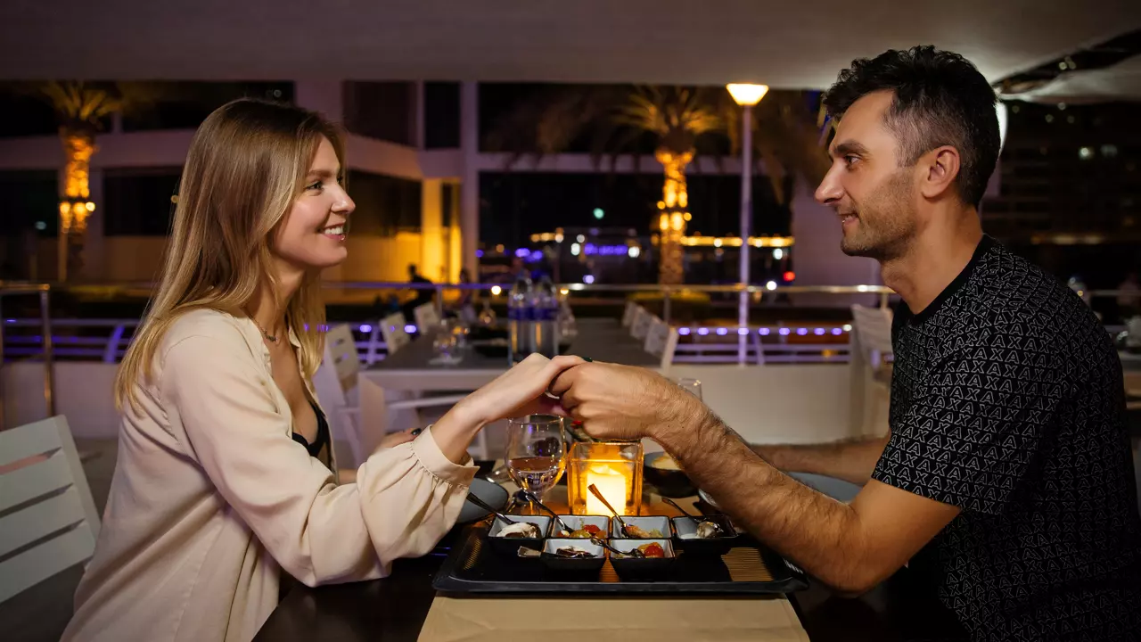 Alexandra Sea Lounge - Photo 2