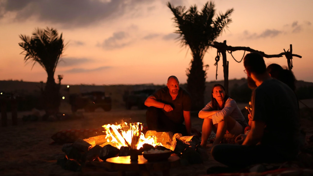 Overnight Desert Safari with Stone Dwelling Stay