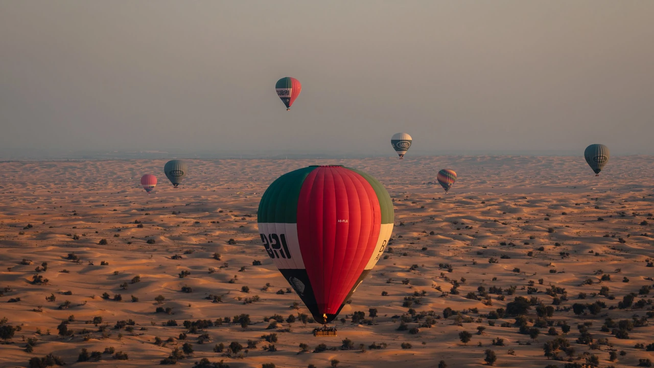 Heritage Cultural Retreat: Overnight Safari with Hot Air Balloon