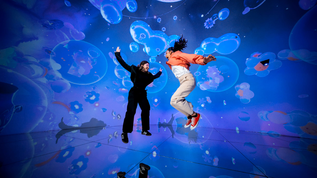 Иммерсивное мультимедийное пространство House of Hype