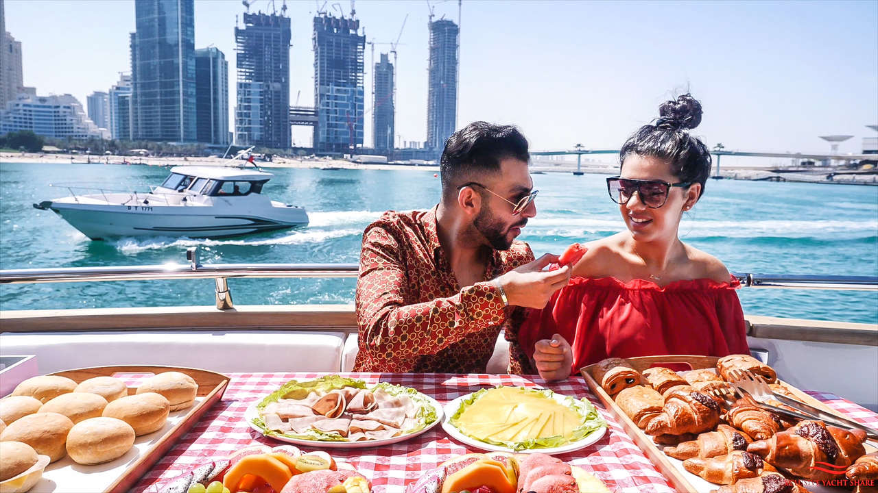 Shared Luxury Yacht Tour with Breakfast or BBQ - Photo 6