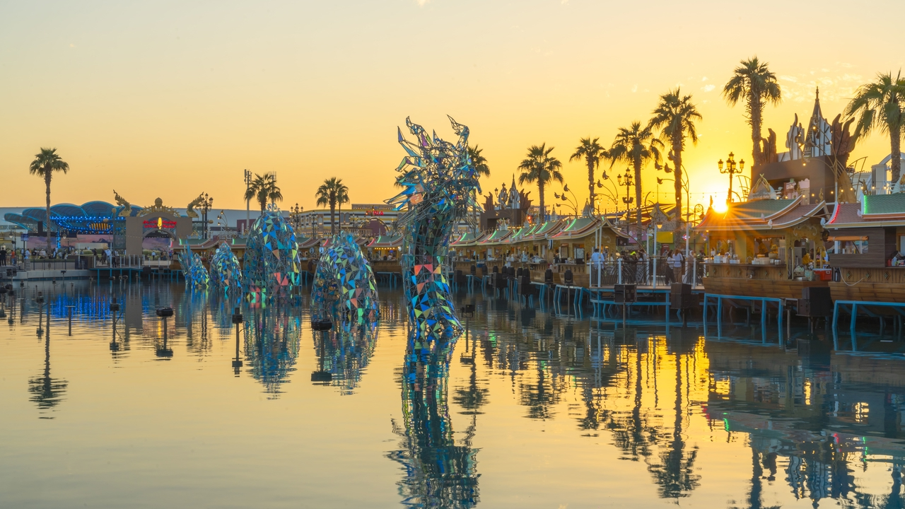 Global Village - Photo 3