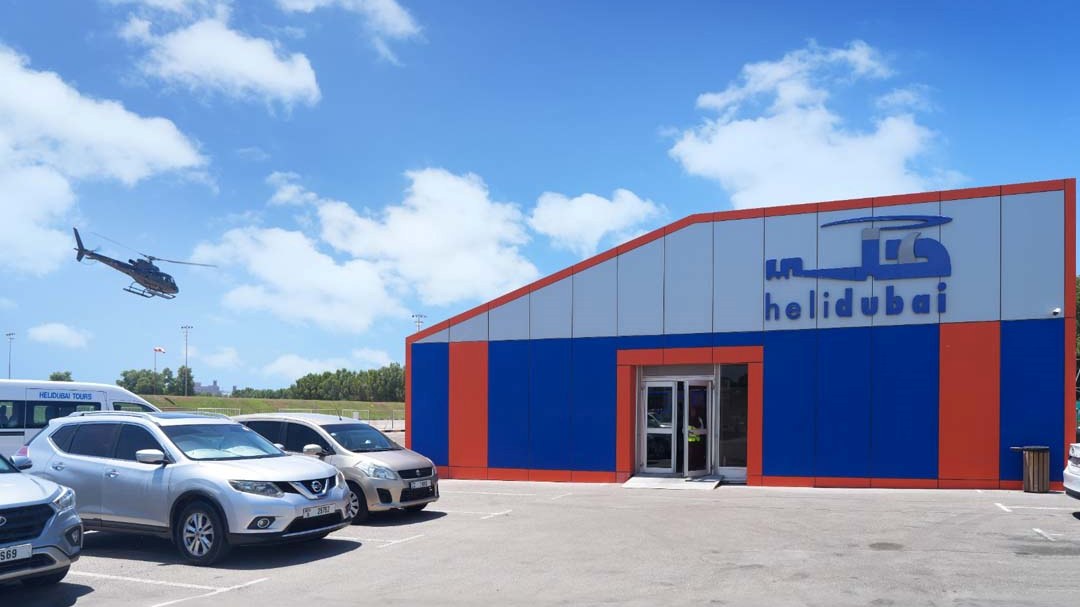 Полет на вертолете в Дубае - HeliDubai