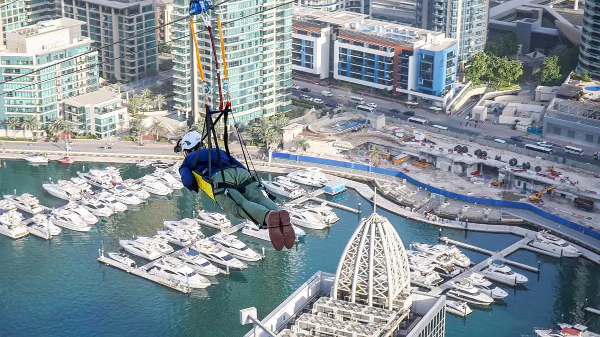 Зиплайн XLine Dubai Marina