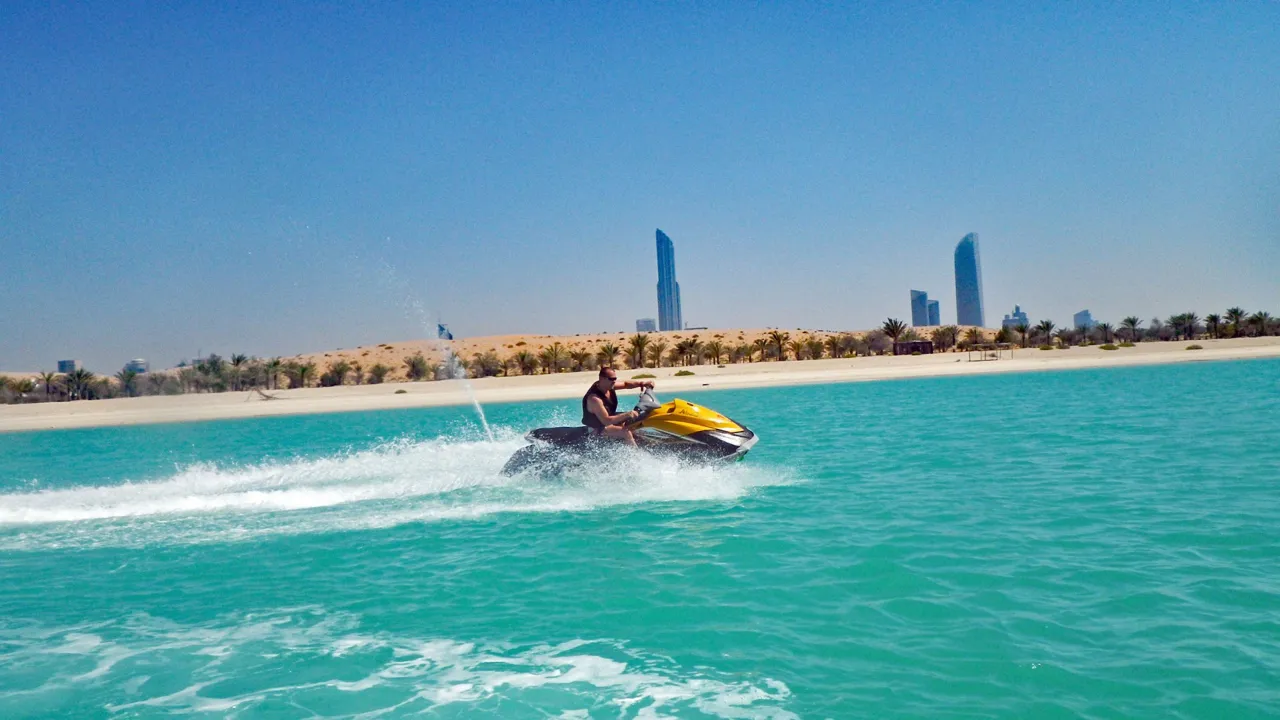 Jet Ski in Abu Dhabi – Bild 6