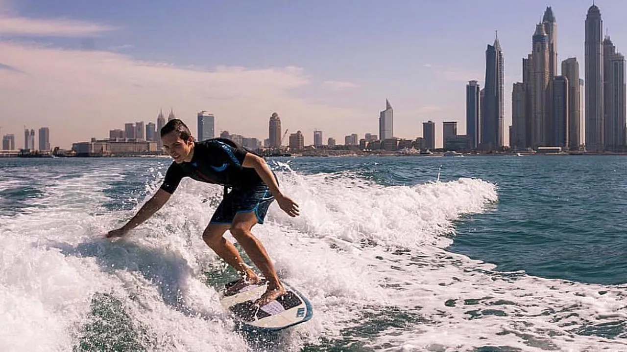 Wakesurfing from Dubai Marina – Bild 6