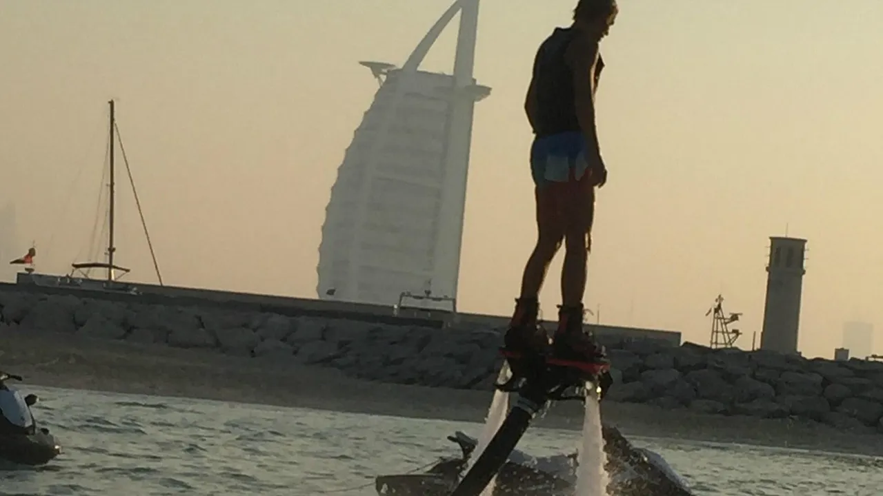 Fly Board Burj Al Arab – Bild 3
