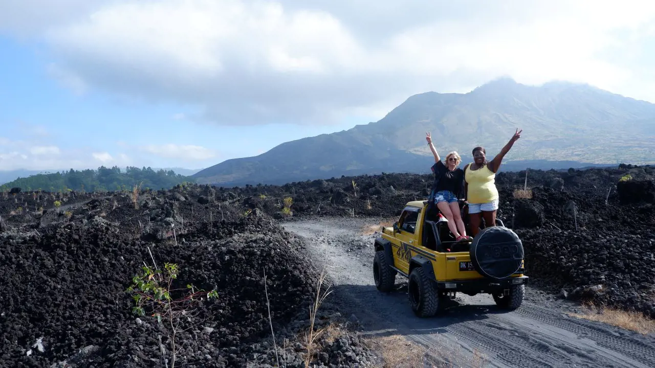 Mount Batur 4WD Jeep Tour – Bild 2