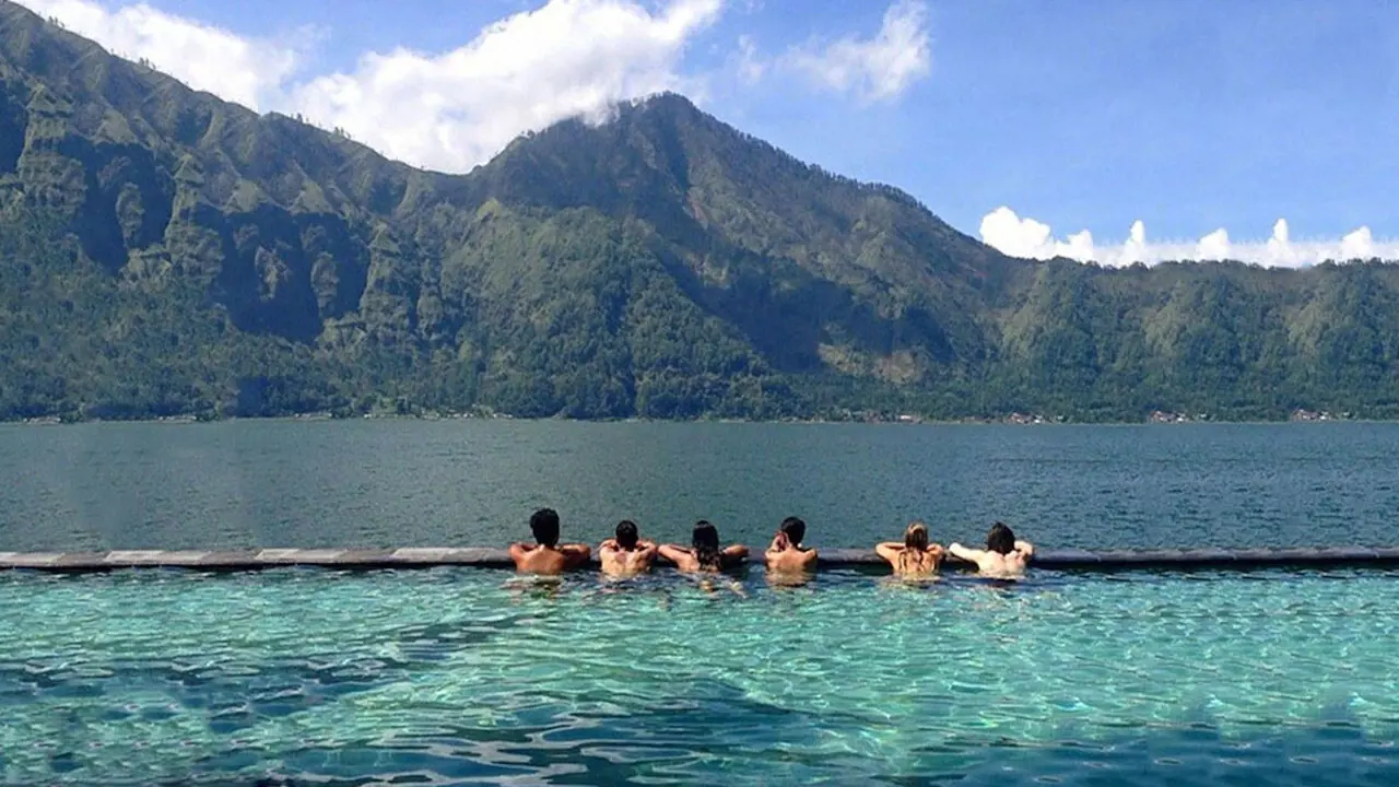 Mount Batur Quad Bike Tour and Hot Spring Visit – Bild 6