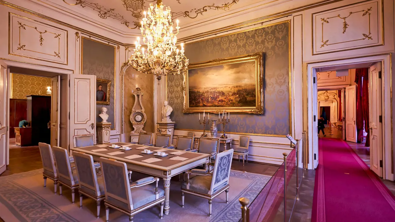 Hofburg Palace, Gardens, and Sisi Museum Skip-the-Line Guided Tour – Bild 7