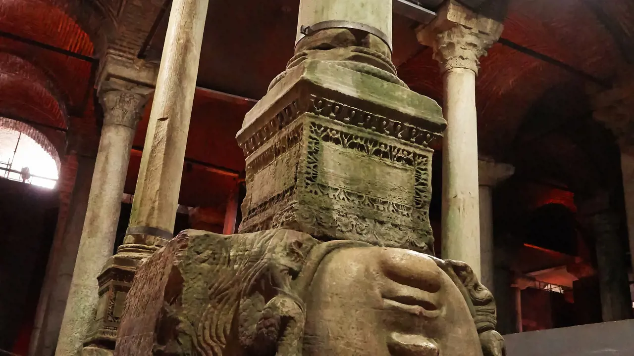Basilica Cistern Skip the Line Ticket – Bild 3