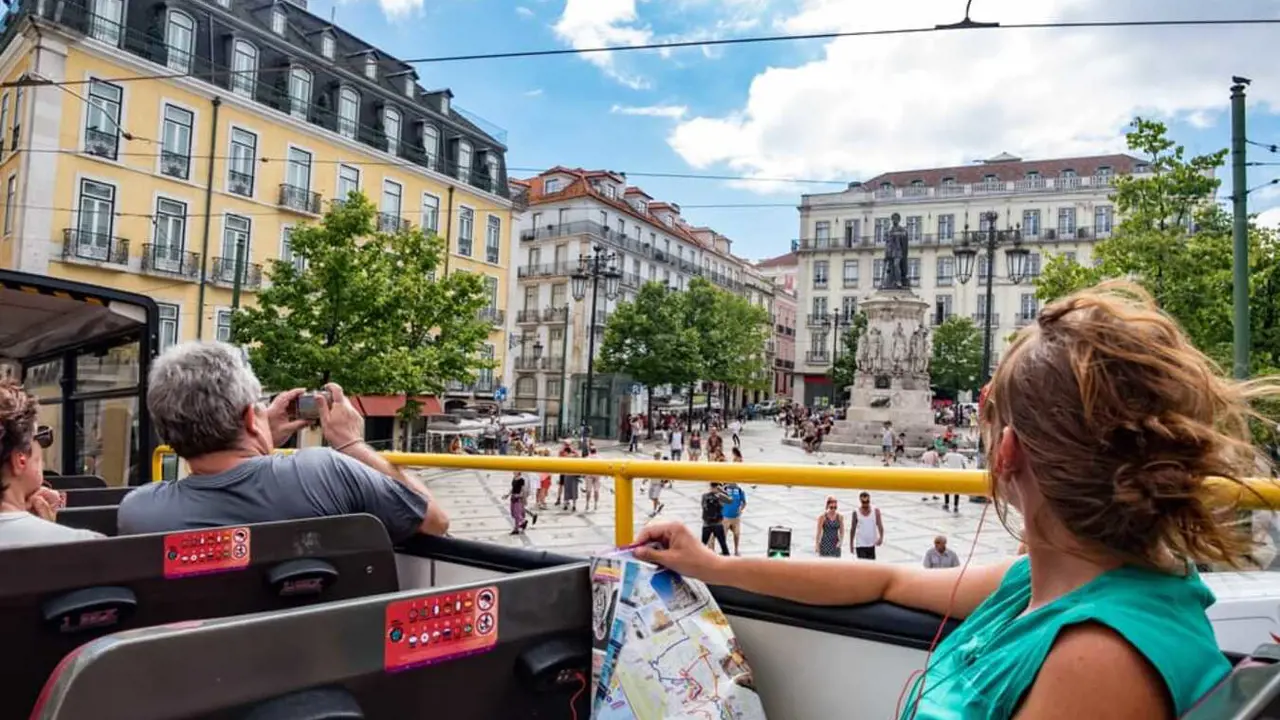 City Sightseeing Lisbon Hop-on Hop-off Bus Tour – Bild 4