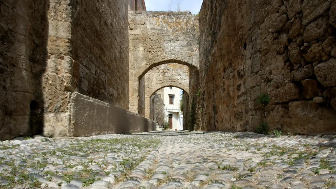 Palace of the Grand Master of the Knights of Rhodes – Bild 4