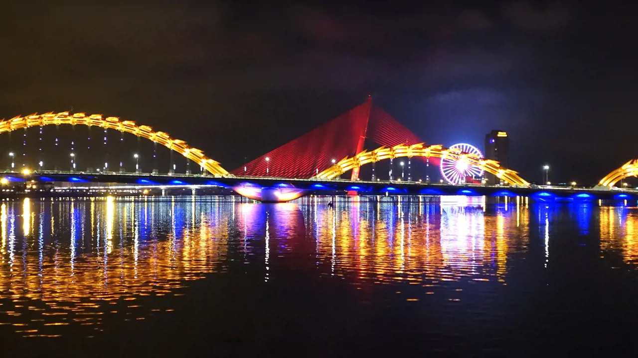 Han River Evening Cruise aboard My Xuan Cruise
