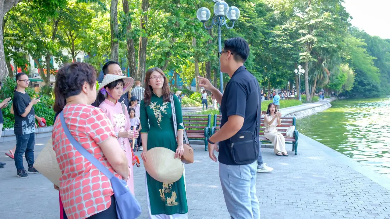 Hanoi Full-Day City Tour with Water Puppet Show – Bild 5