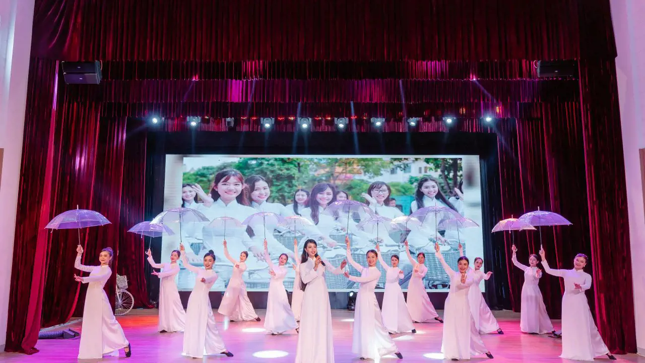 Ao Dai Show in Da Nang – Bild 3